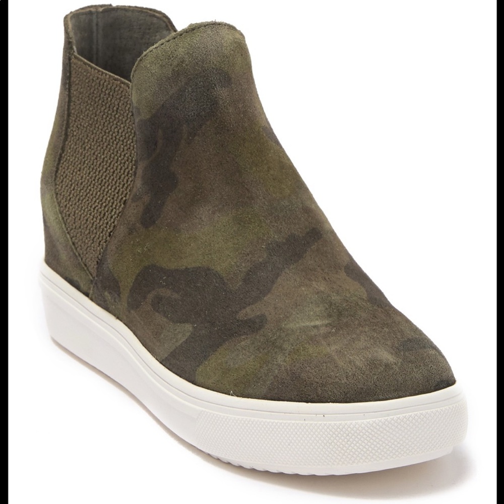 Steve Madden Sultan Camo Wedge Sneakers Sz 8